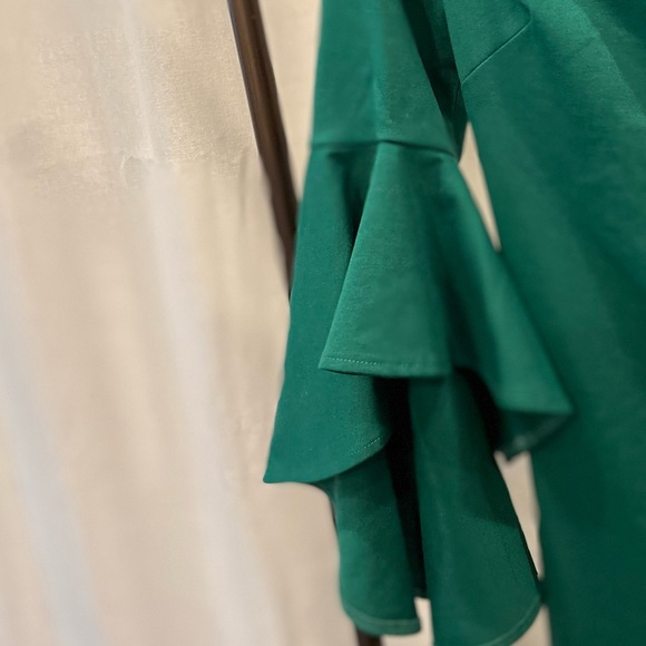 VFSHOW ruffle bell sleeve bodycon green dress size S small - Picture 6 of 6